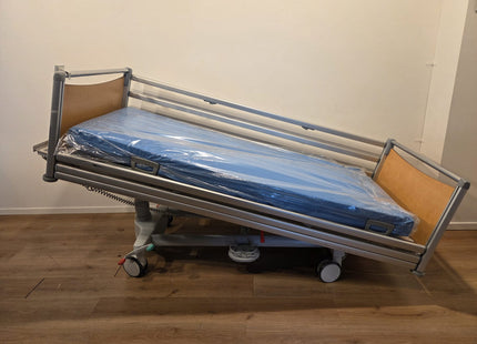 Haelvoet Aron Electric 3-Section  Hospital Bed #32