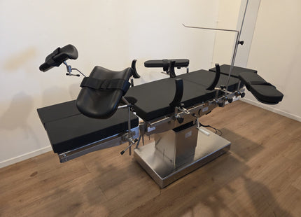 Dijkstra Mobile Electric Operating Table With Accessories