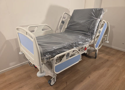 Wissner-Bosserhoff Linet Eleganza Electric 3-Section Hospital Bed #44
