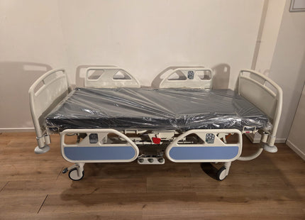 Wissner-Bosserhoff Linet Eleganza Electric 3-Section Hospital Bed #44