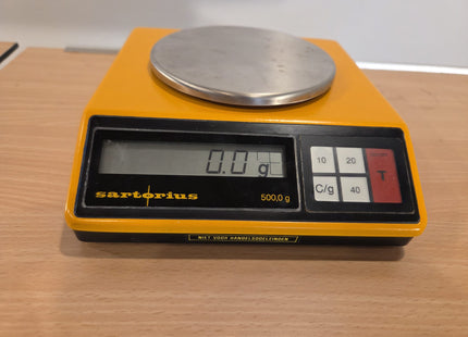 Sartorius 1002 MP9 Scale