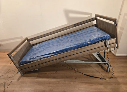 Bock Practico Lie Low 25/80 Electric Full Option 3-Section Hospital Bed #87