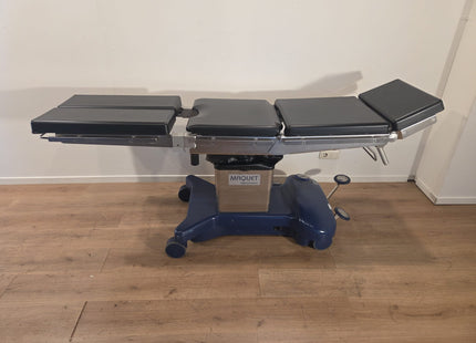 Maquet Alpha Classic Mobile Hydraulic Operating Table