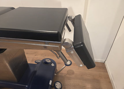 Maquet Alpha Classic Mobile Hydraulic Operating Table