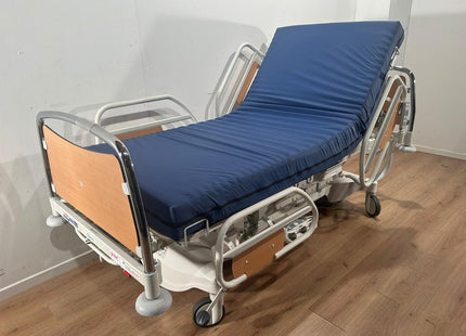 WISSNER BOSSERHOFF LINET ELEGANZA WITH NURSING BOX 3-SECTION ELECTRIC HOSPITAL BED 44E