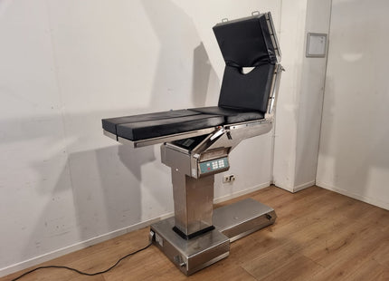 SCHAERER AXIS 500 OPERATING TABLE