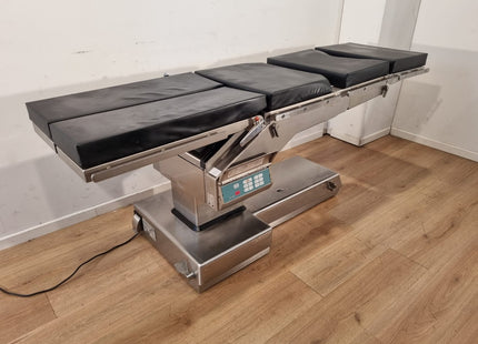 SCHAERER AXIS 500 OPERATING TABLE