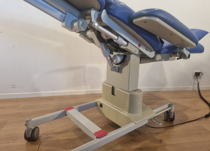 BIONIC COMFORTLINE DIALYSIS CHAIR BLUE #04