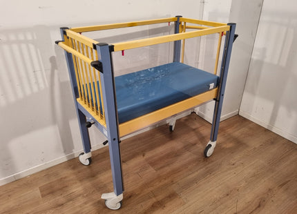 OOSTWOUD 3165.1401 BABY COT / CHILDREN'S BED YELLOW-BLUE-SMALL