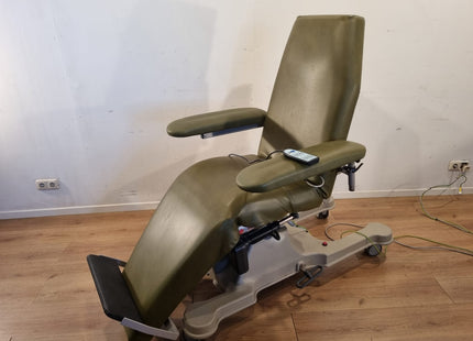 MSV SERIE 400 DIALYSIS CHAIR #03