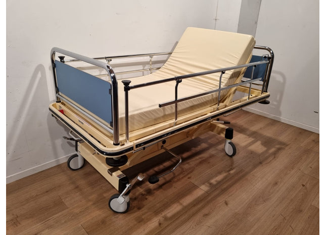 OOSTWOUD 3211.1110 HYDRAULIC CHILDREN'S HOSPITAL BED