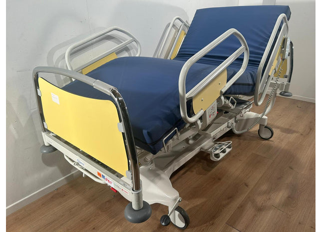 WISSNER BOSSERHOFF LINET ELEGANZA WITH NURSING BOX 3-SECTION ELECTRIC HOSPITAL BED #44F