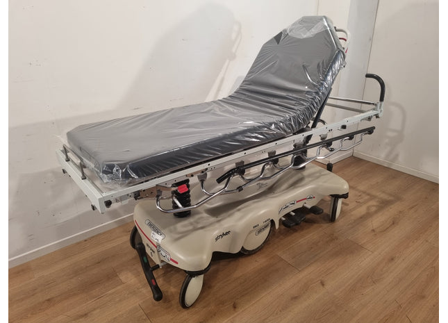 Stryker 1001 Big Wheel Emergency Stretcher