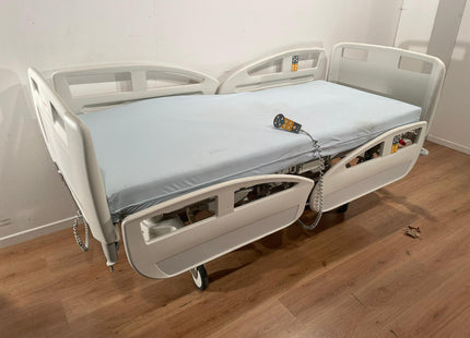 WISSNER BOSSERHOFF LINET ELEGANZA WITH NURSING BOX 3-SECTION ELECTRIC HOSPITAL BED 44A