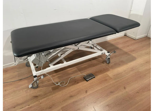 DEWERT 2-SECTION EXAMINATION COUCH