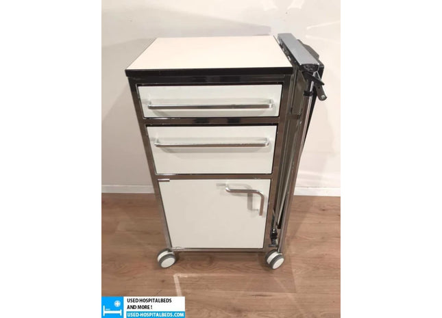 OOSTWOUD BEDSIDE LOCKER 10