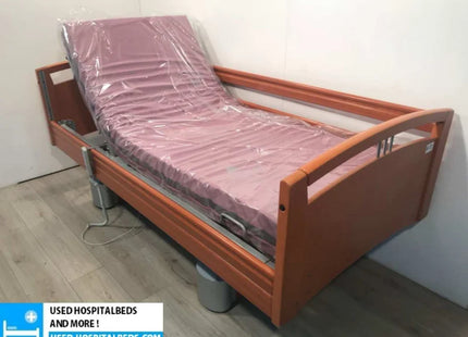 FMB 3-SECTION ELECTRIC HOSPITAL BED NR 52
