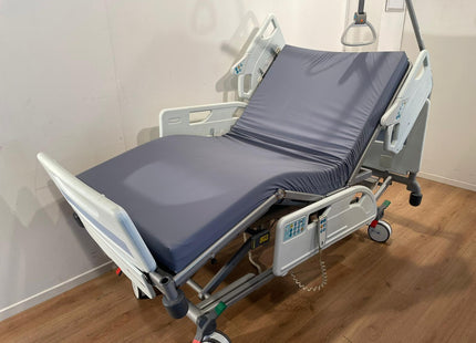 HUNTLEIGH 8.000 ENTERPRISE 3-SECTION ELECTRIC USED HOSPITAL BED NR 52