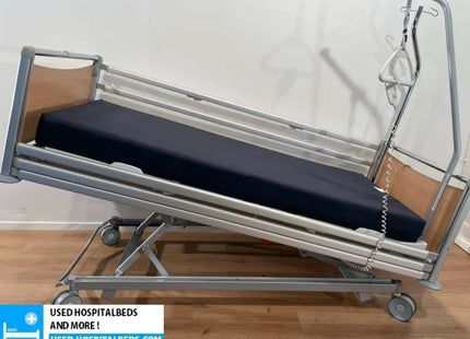 HAELVOET 3-SECTION ELECTRIC HOSPITAL BED NR 35 (VERY LOW)