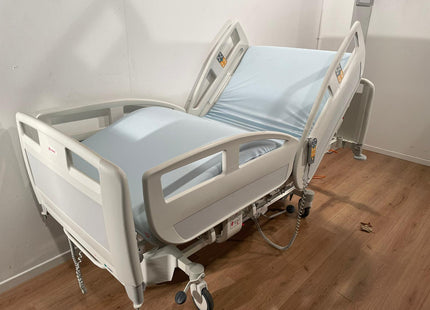 WISSNER BOSSERHOFF LINET ELEGANZA WITH NURSING BOX 3-SECTION ELECTRIC HOSPITAL BED 44A