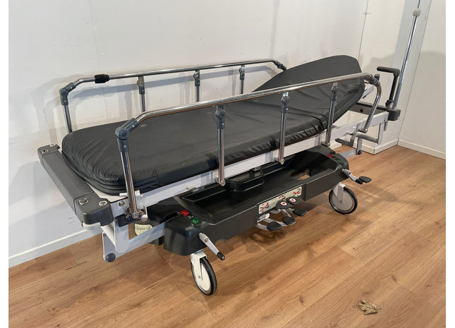 Huntleigh Lifeguard NLG50/B Stretcher